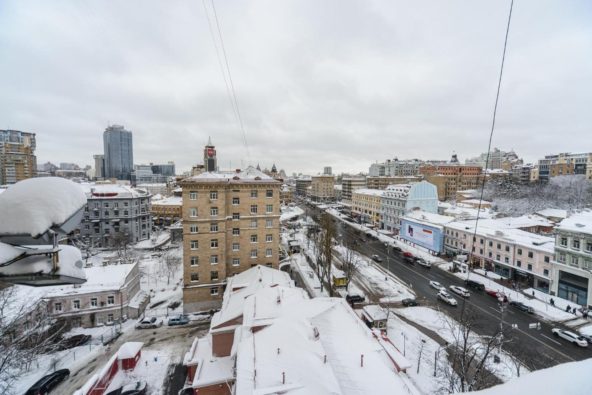 Apartments On Khreschatyk 27 Kiev Luaran gambar